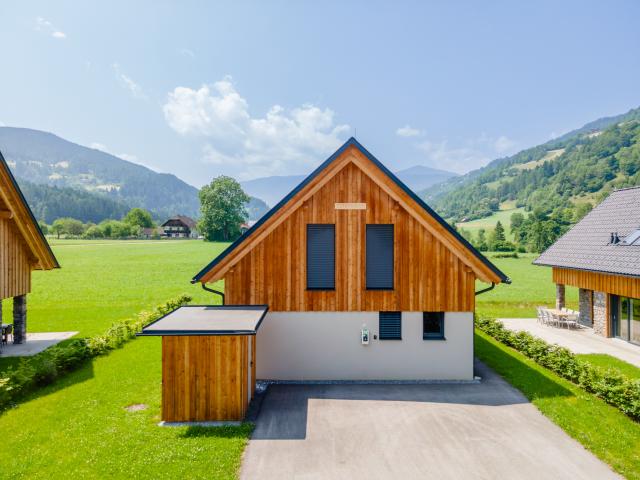 Außenseite Ferienhaus [Sommer]