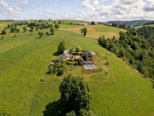 Außenseite Ferienhaus [Sommer]