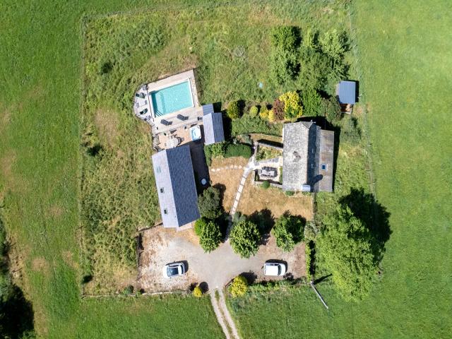 Außenseite Ferienhaus [Sommer]