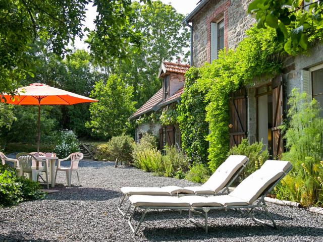 Außenseite Ferienhaus [Sommer]