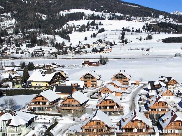 Außenseite Ferienhaus [Winter]