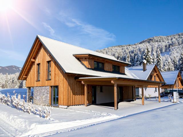 Außenseite Ferienhaus [Winter]