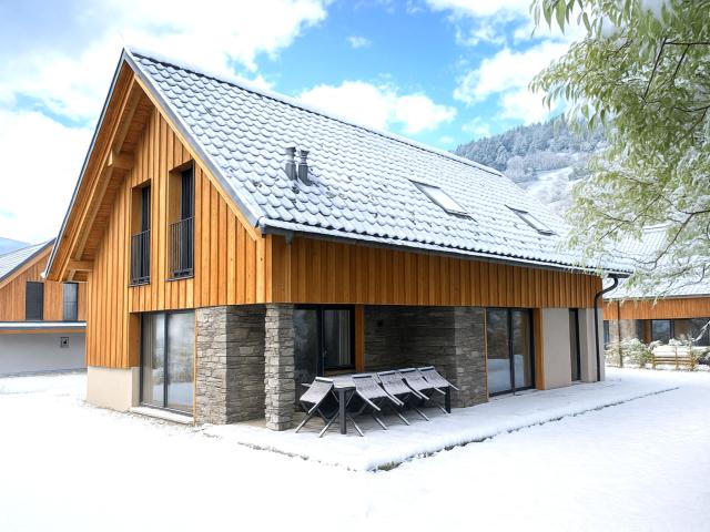 Außenseite Ferienhaus [Winter]