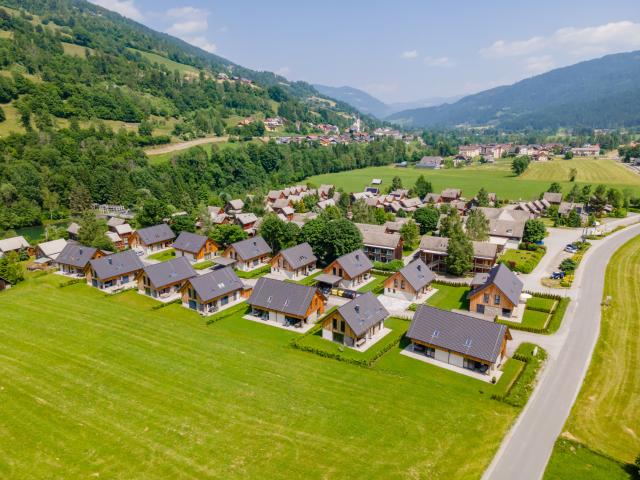 Außenseite Ferienhaus [Sommer]