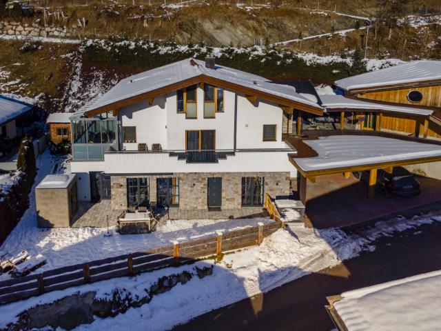 Holiday Home Exterior [winter]