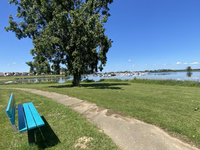 A proximité directe (<1 km)