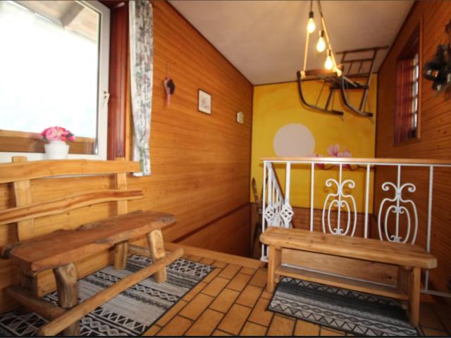 Entrance / Reception