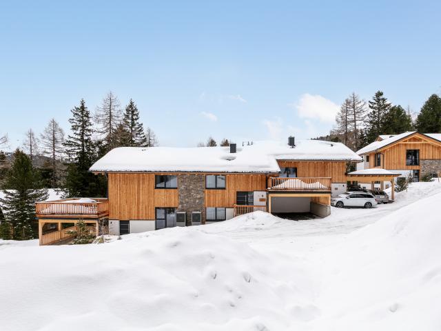 Holiday Home Exterior [winter]