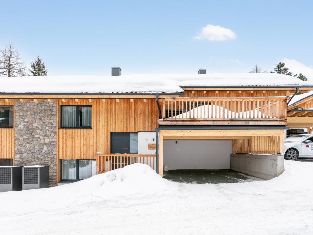Holiday Home Exterior [winter]