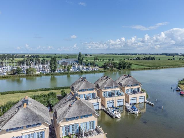 Immediate Surroundings [summer] (<1 km)