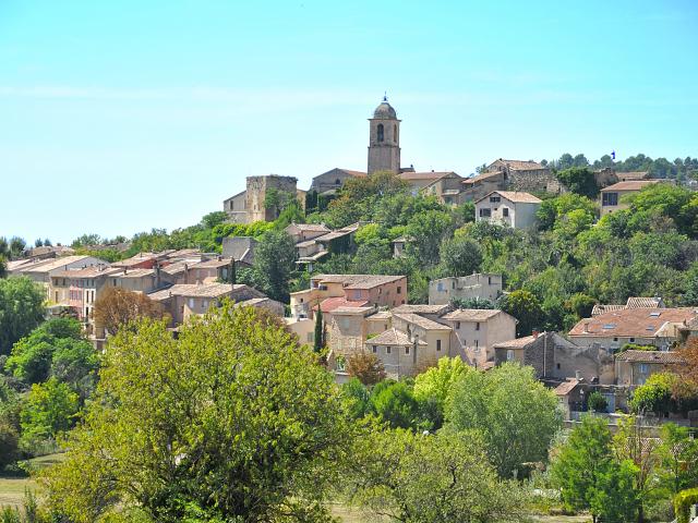 Surroundings (1-5 km)