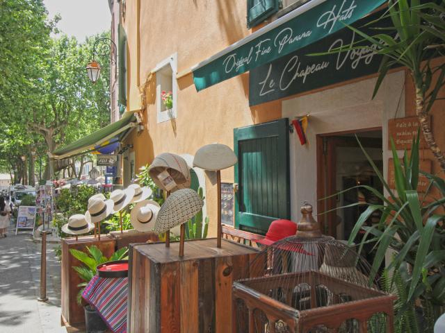 Dans la région (>5 km)