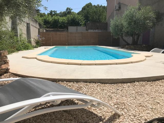 Piscine maison de vacances