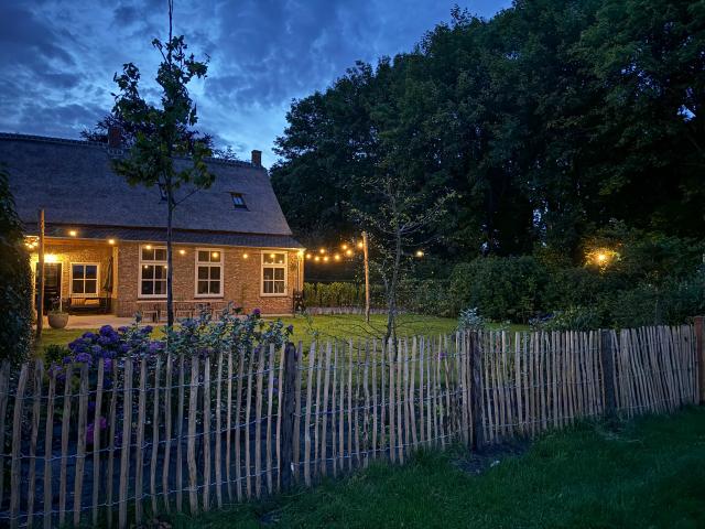 Außenseite Ferienhaus [Sommer]