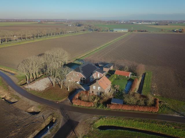 Surroundings [winter] (1-5 km)