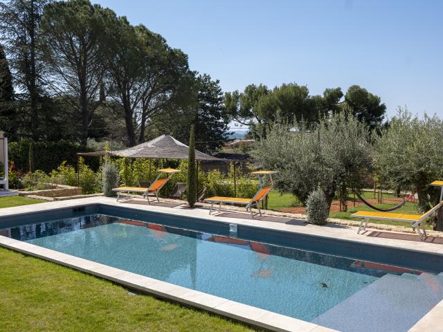 Piscine maison de vacances