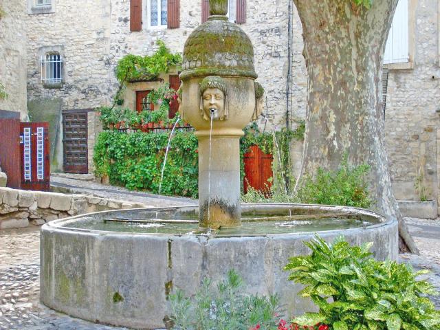 Surroundings [summer] (1-5 km)