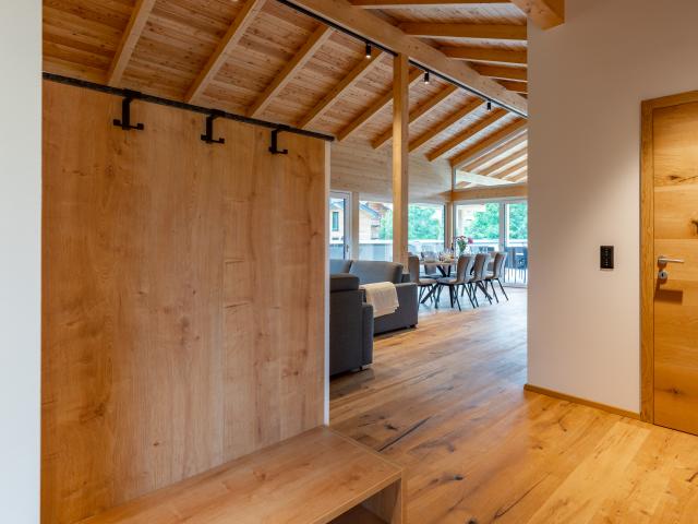 Entrance / Reception