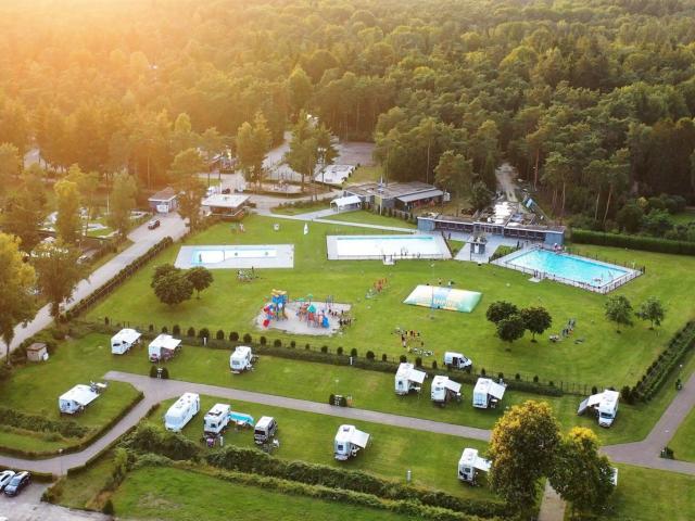 Immediate Surroundings (<1 km)