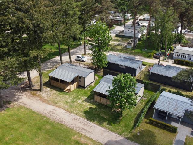 Immediate Surroundings (<1 km)