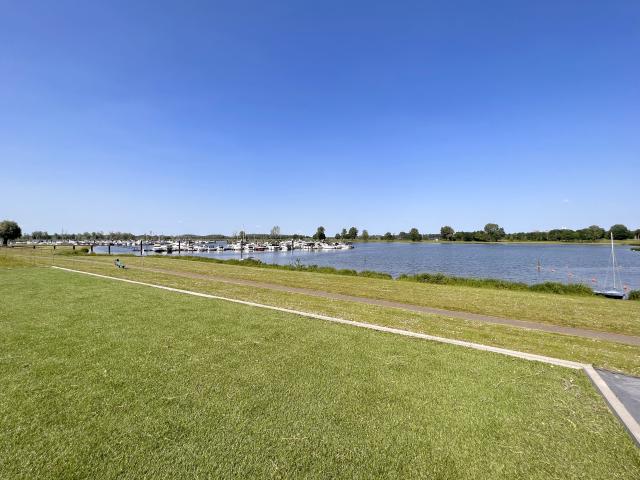 Aussicht vom Ferienhaus [Sommer]