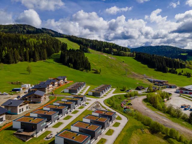 Außenseite Ferienhaus [Sommer]