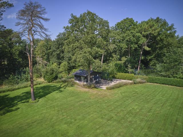 Außenseite Ferienhaus [Sommer]