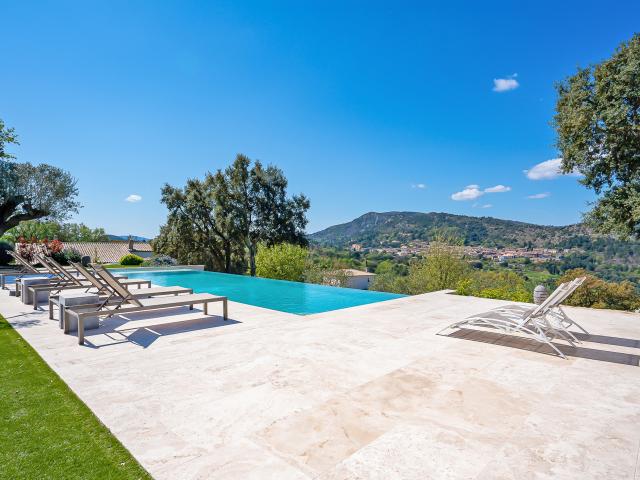 Holiday Home Swimming Pool