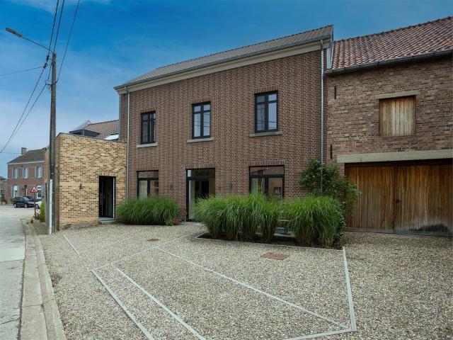 Außenseite Ferienhaus [Sommer]