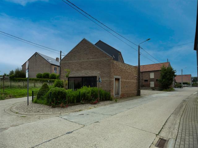 Außenseite Ferienhaus [Sommer]