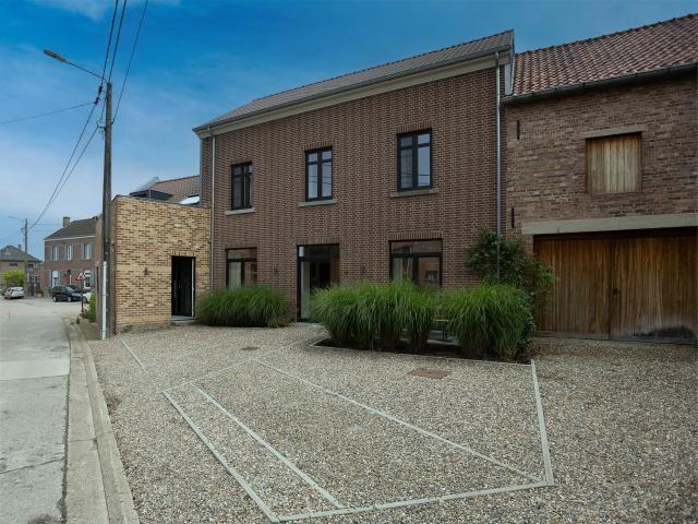 Außenseite Ferienhaus [Sommer]