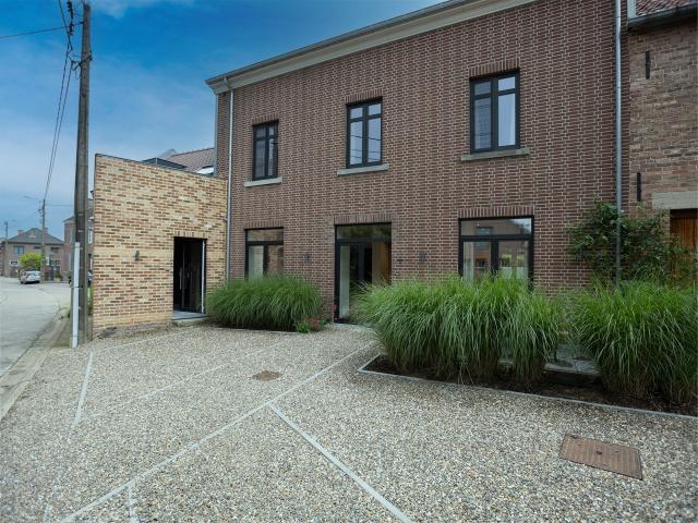 Außenseite Ferienhaus [Sommer]