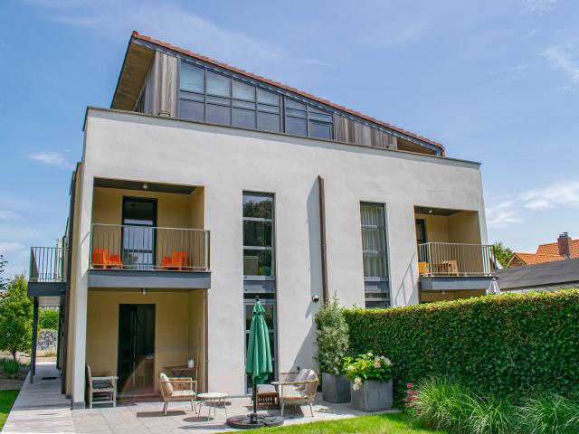 Außenseite Ferienhaus [Sommer]
