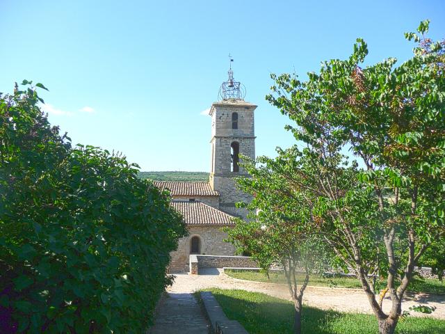 A proximité directe (<1 km)