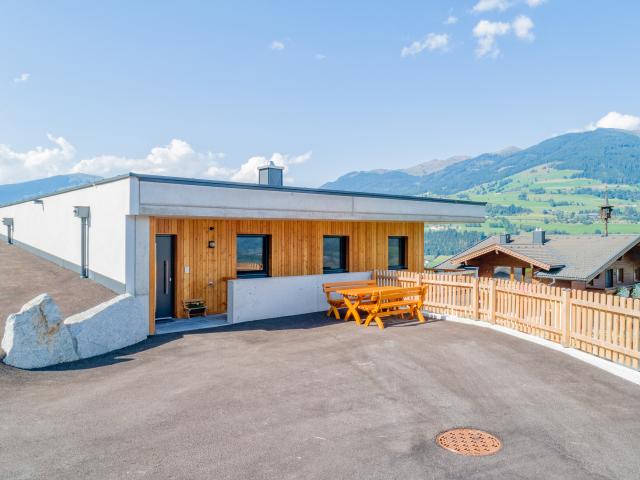 Außenseite Ferienhaus [Sommer]