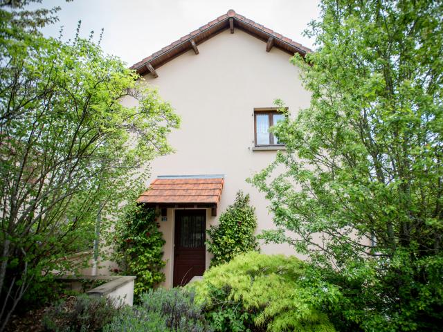 Außenseite Ferienhaus [Sommer]