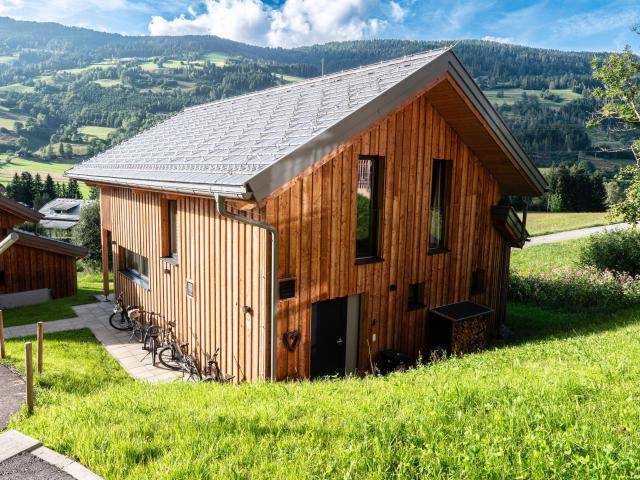 Außenseite Ferienhaus [Sommer]