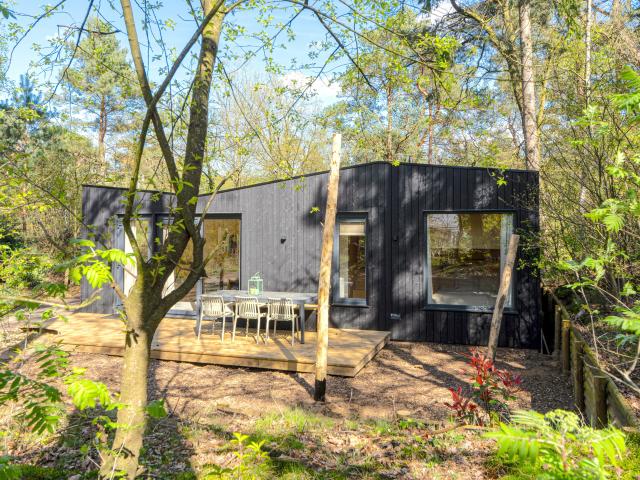 Außenseite Ferienhaus [Sommer]