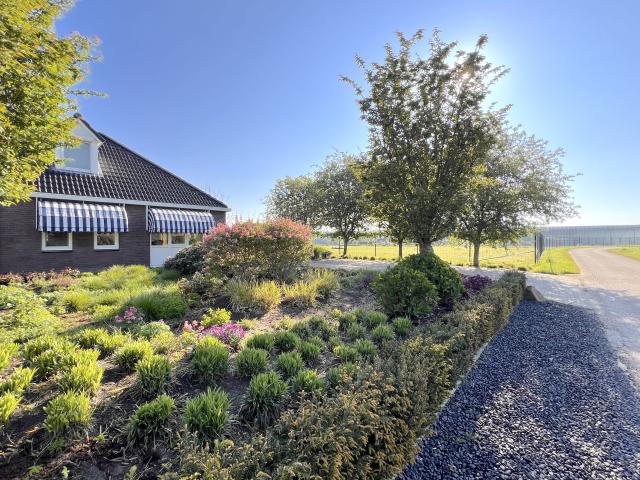 Außenseite Ferienhaus [Sommer]