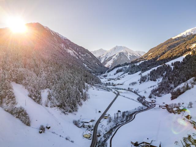 Immediate Surroundings (<1 km)