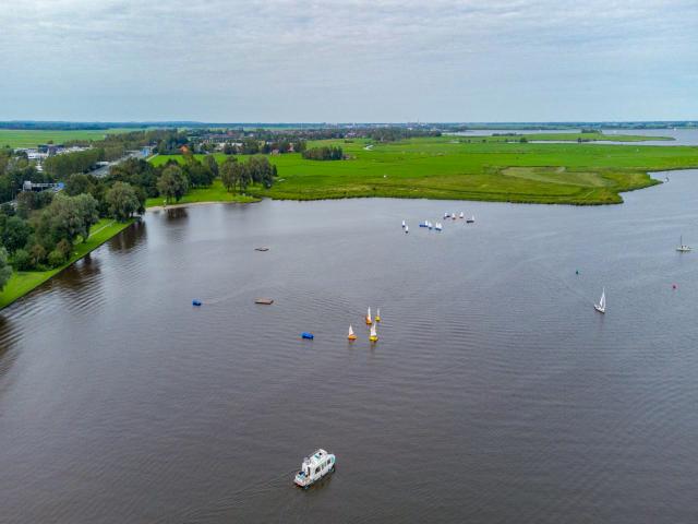 Immediate Surroundings (<1 km)