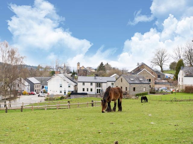 A proximité directe (<1 km)