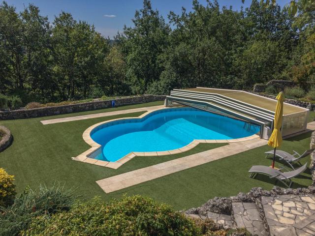 Pool des Ferienhauses