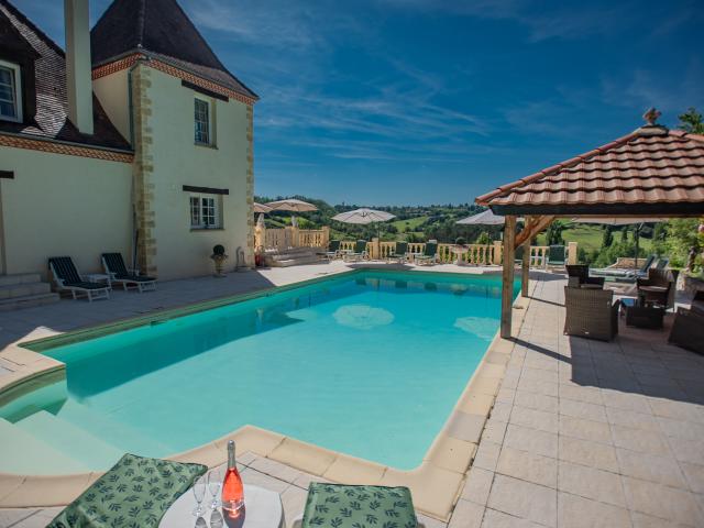 Piscine maison de vacances