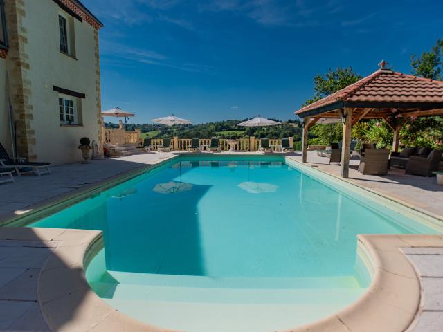 Piscine maison de vacances