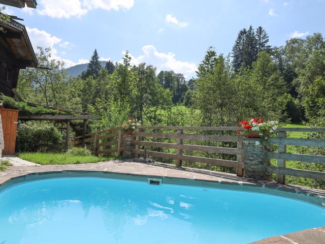 Holiday Home Swimming Pool