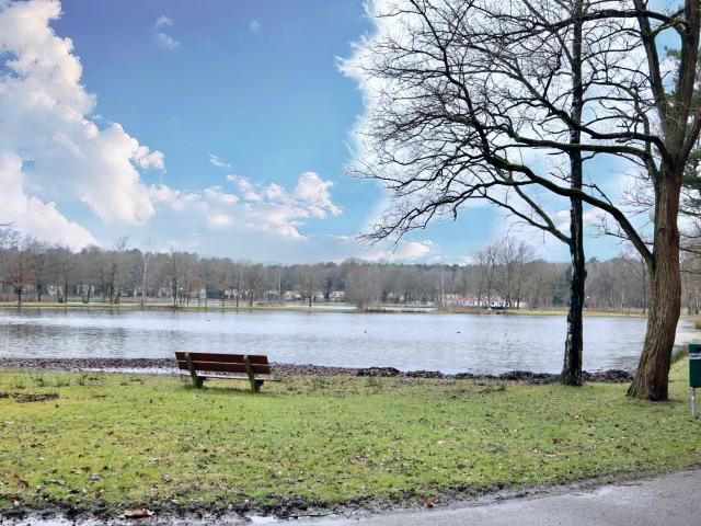 Surroundings (1-5 km)