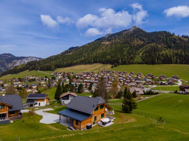 A proximité directe (<1 km)