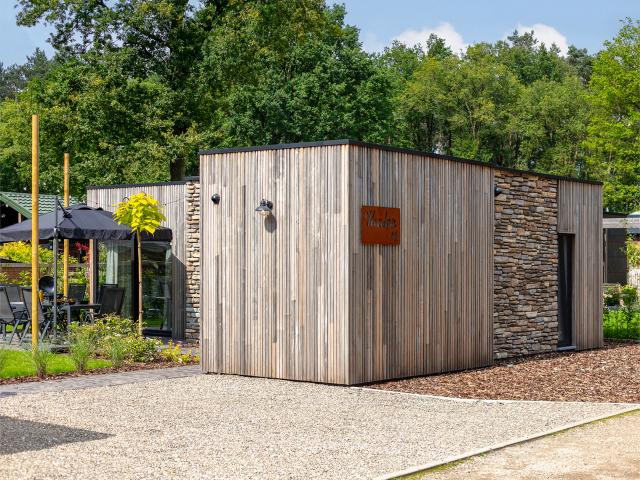 Außenseite Ferienhaus [Sommer]