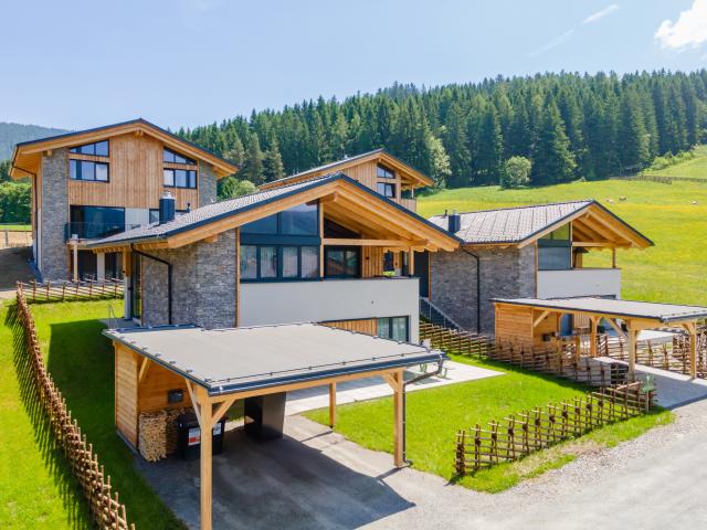 Außenseite Ferienhaus [Sommer]